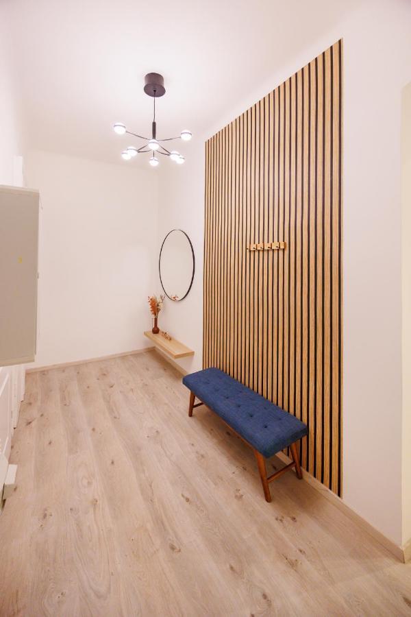 Apartment Deluxe Brigitternauer New